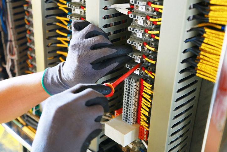 junction box service by technician